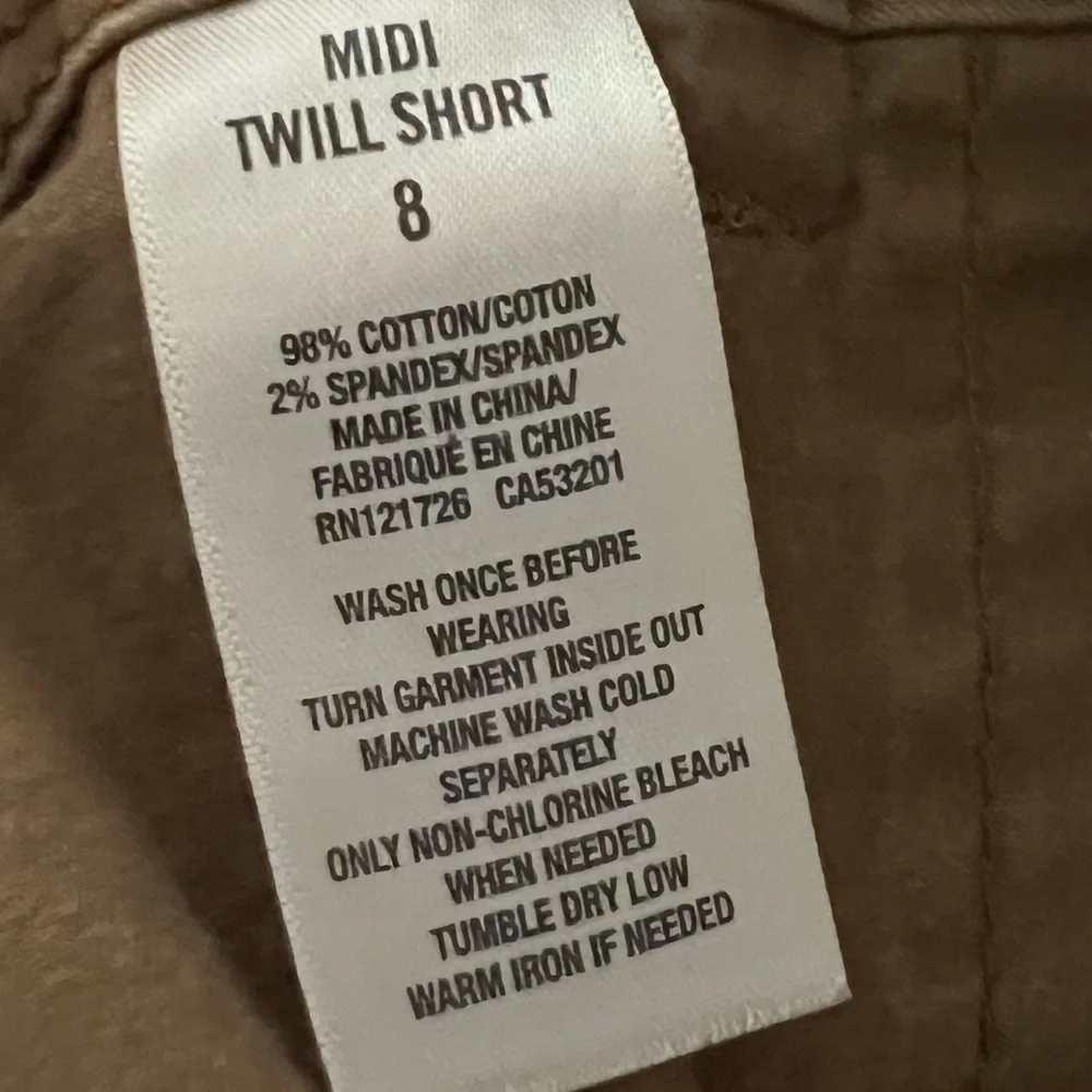 Aeropostale Tan Brown Midi Twill Short Size 8